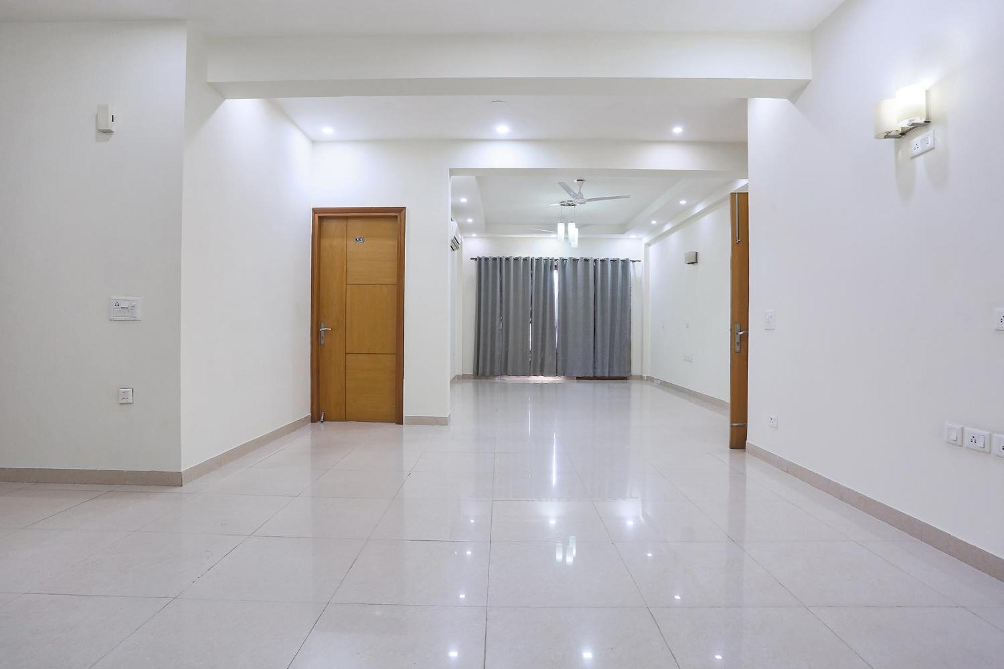 Fabhotel New Journey Hospitality غورغاون المظهر الخارجي الصورة