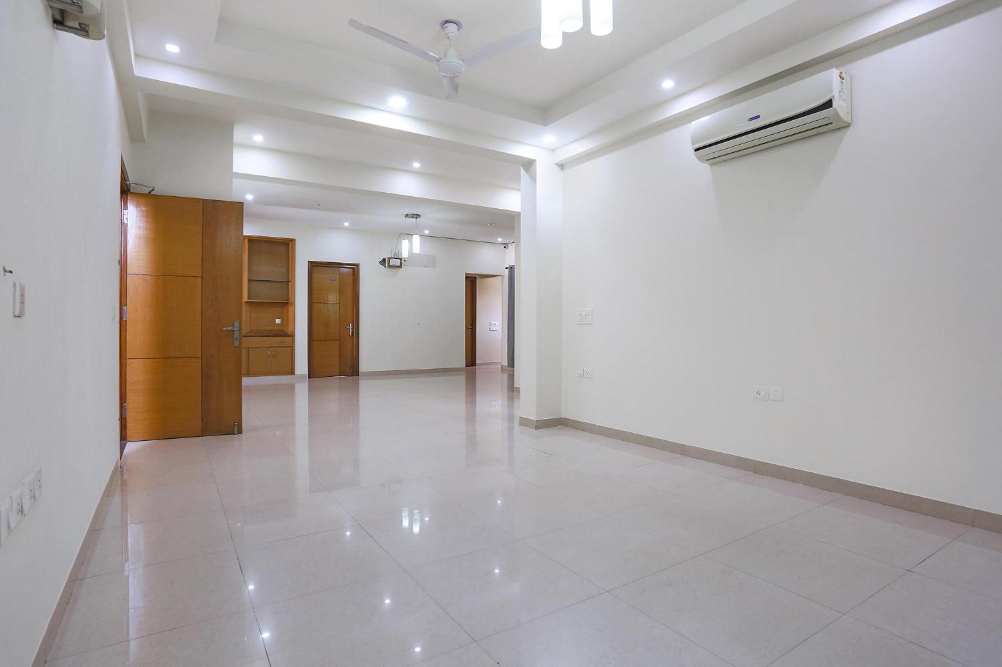 Fabhotel New Journey Hospitality غورغاون المظهر الخارجي الصورة